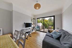Dining Room- click for photo gallery